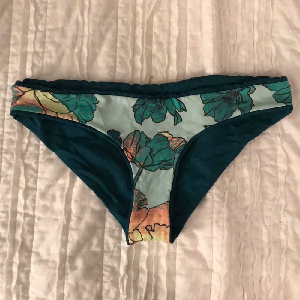 MAAJI Reversible bikini bottom SZ S